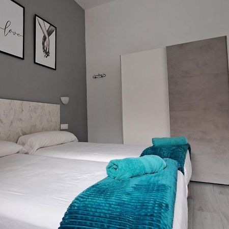 Apartamento La Loperana Málaga Exterior foto