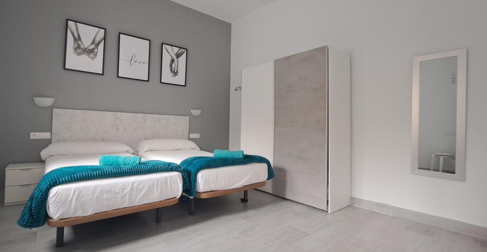 Apartamento La Loperana Málaga Exterior foto